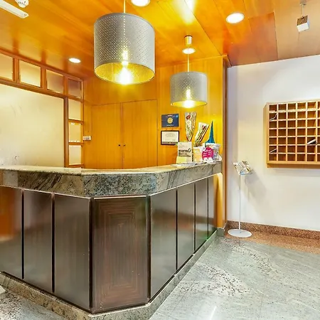 Aparthotel El Serch Andorra la Vella